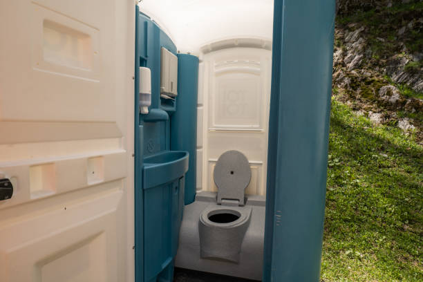 Best Best portable toilet rental  in Poinciana, FL